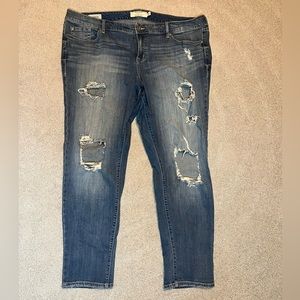 ❤️SOLD❤️Torrid Boyfriend Ripped Jeans- Plus Size 20 ✨CROSS POSTED✨